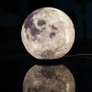 Lámpara esférica con apariencia de luna y superficie texturizada impresa en 3D