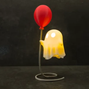 Lámpara decorativa de fantasma con globo rojo fabricada en impresión 3D