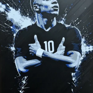 Panel mural inspirado en Kylian Mbappé con uniforme número 10 en tonos azules, blancos y negros, fabricado mediante impresión 3D