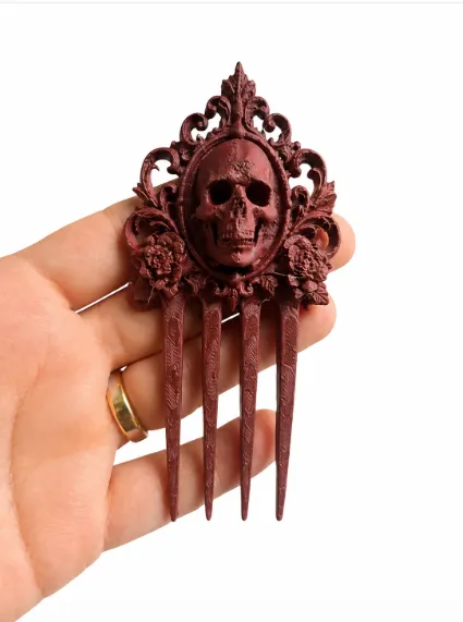 Adorno decorativo para cabello impreso en 3D con diseño gótico de calavera y marco ornamental